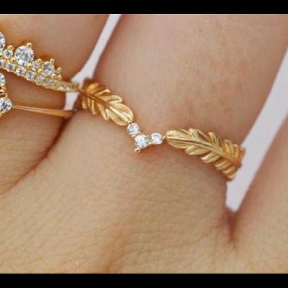 14k Gold plated CZ Ring - Size 7 - Picture 3 of 16